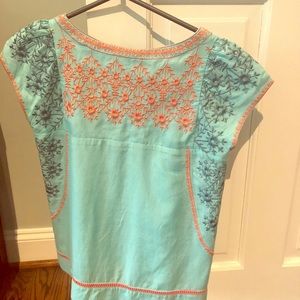 Women’s THEME cotton and silk blouse.